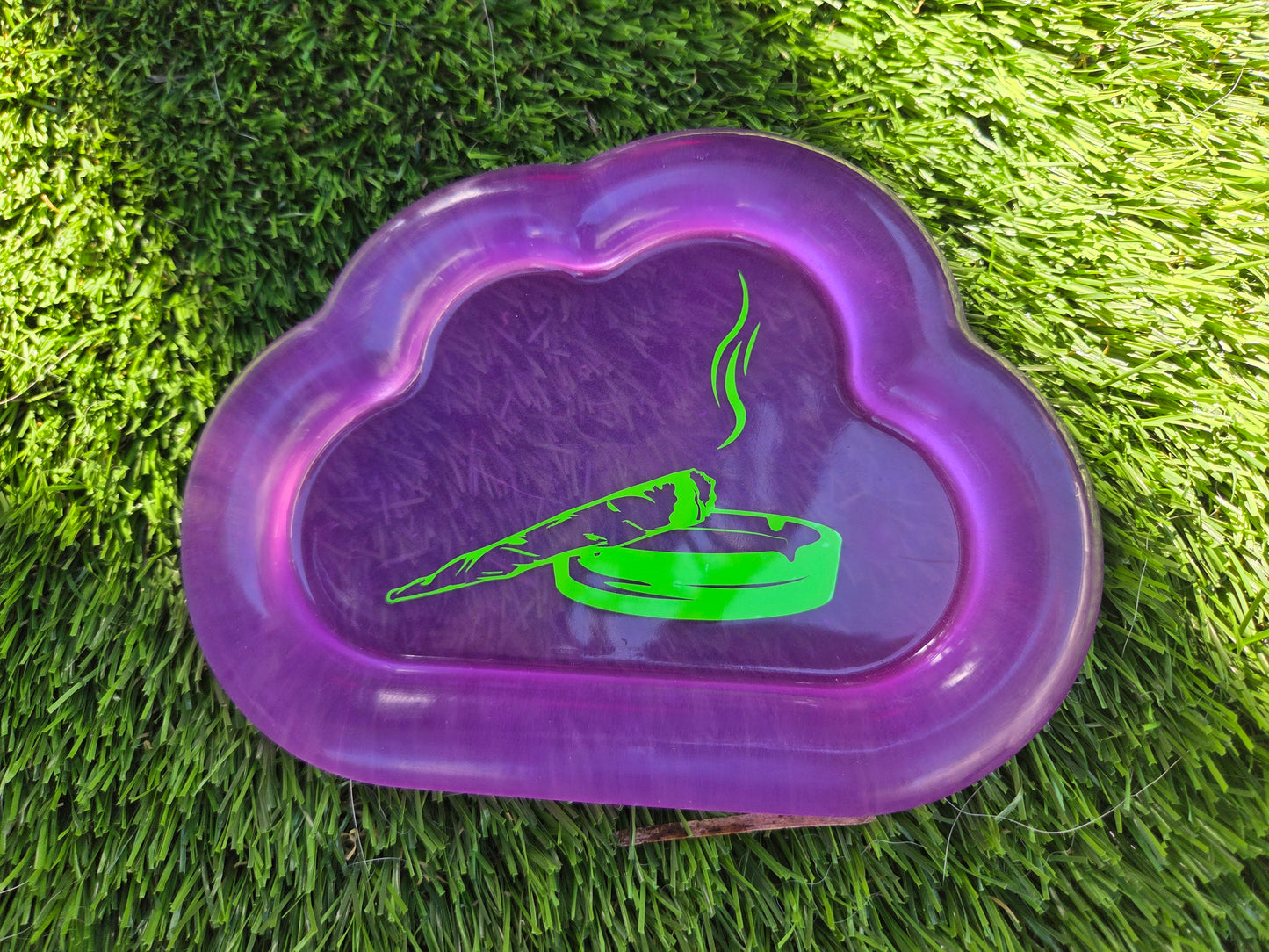 Illin' and Chillin Glow in the Dark Tray
