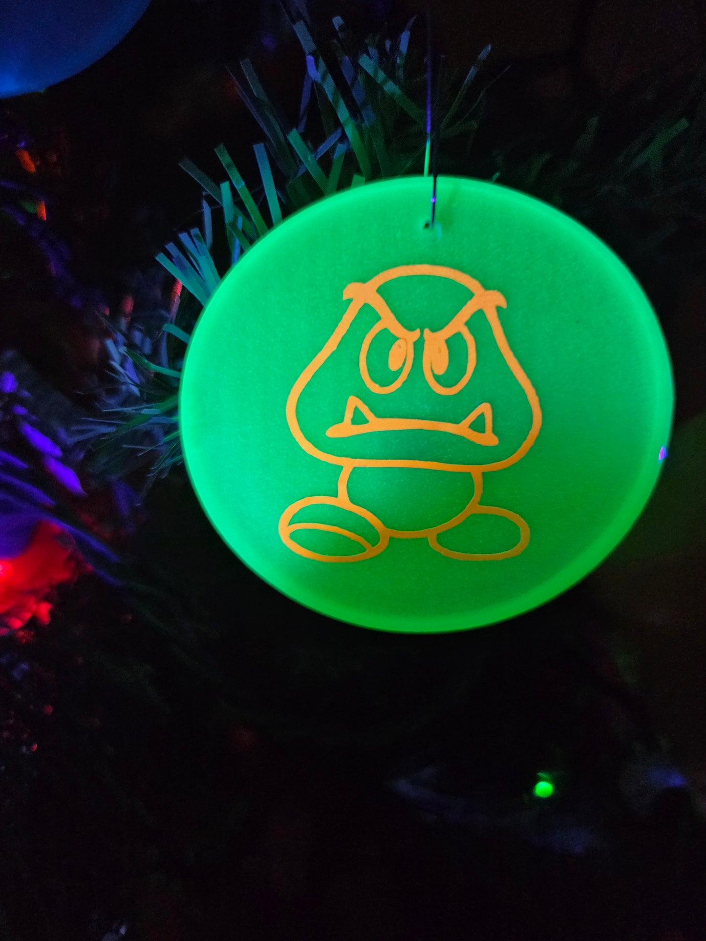 Gumba / Glow in the Dark