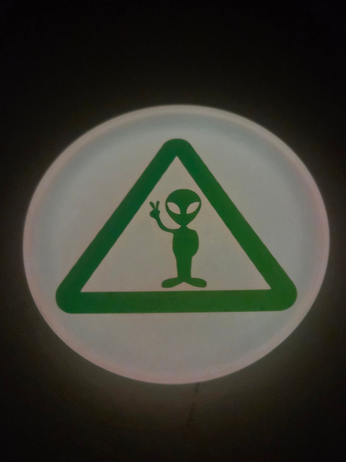Alien Xing / Glow in the Dark